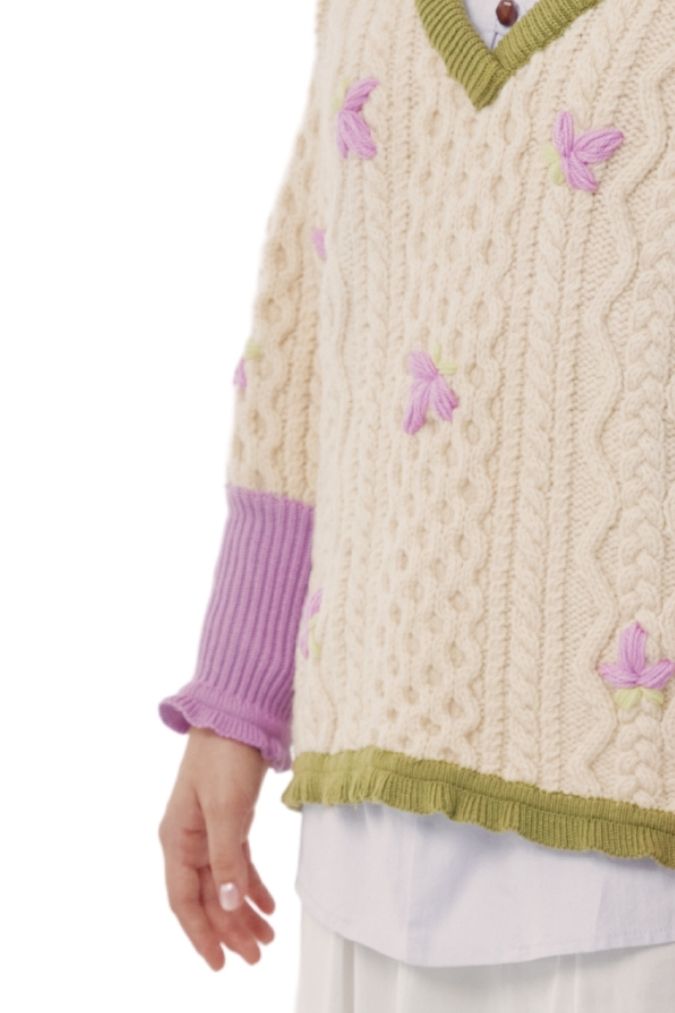 Ann Pullover